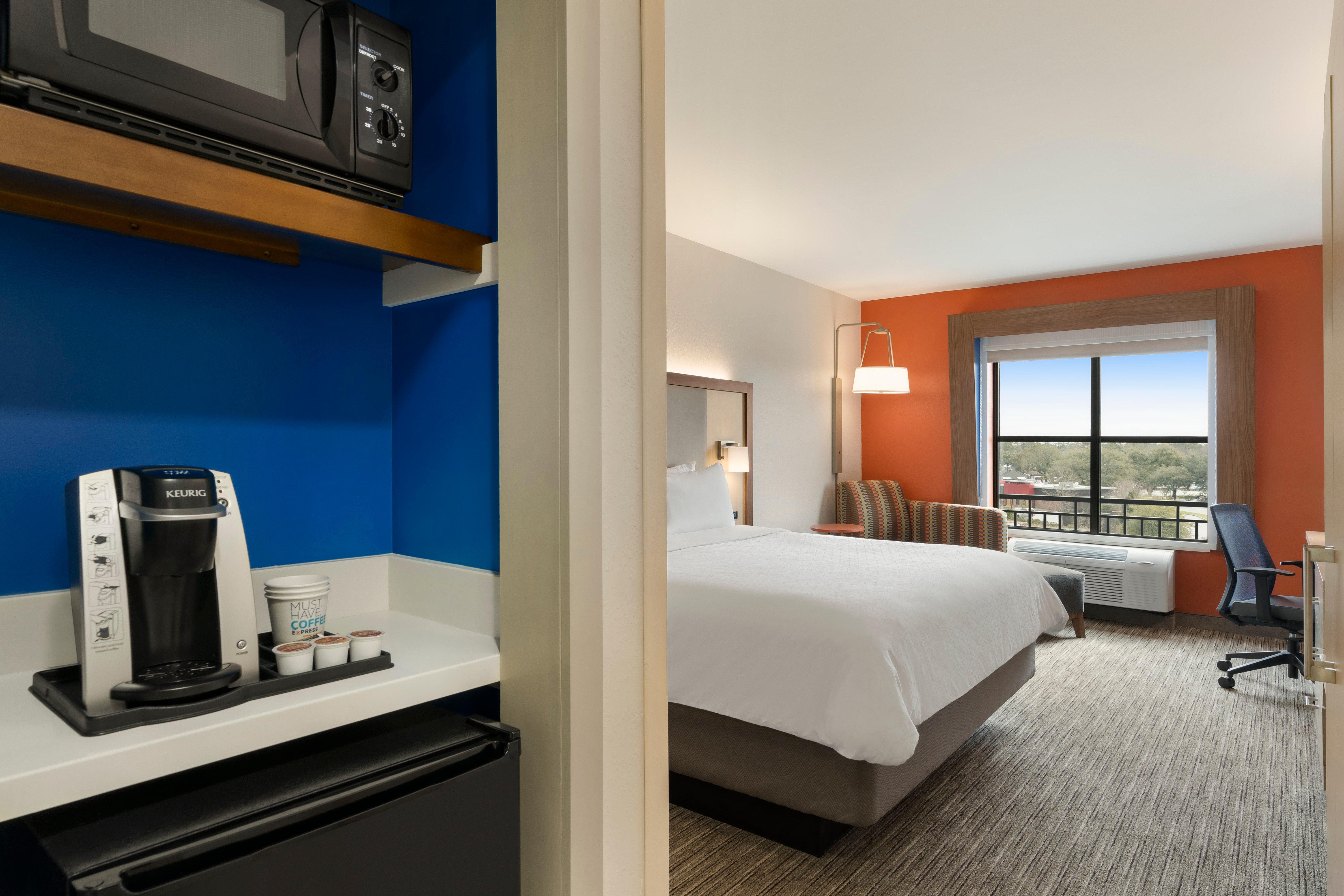 Express & - Charleston By Ihg Hotel