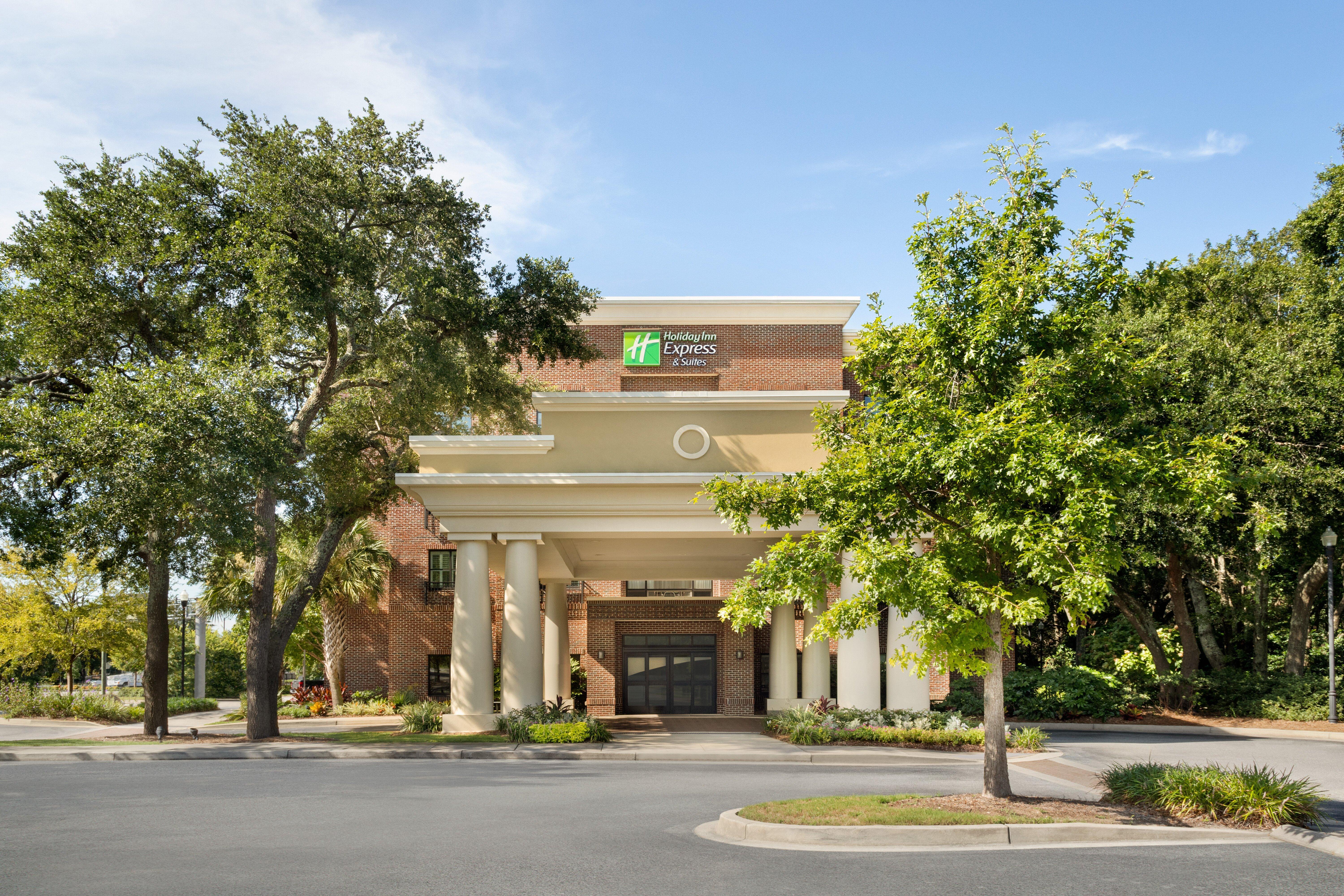 Express & - Charleston By Ihg Hotel