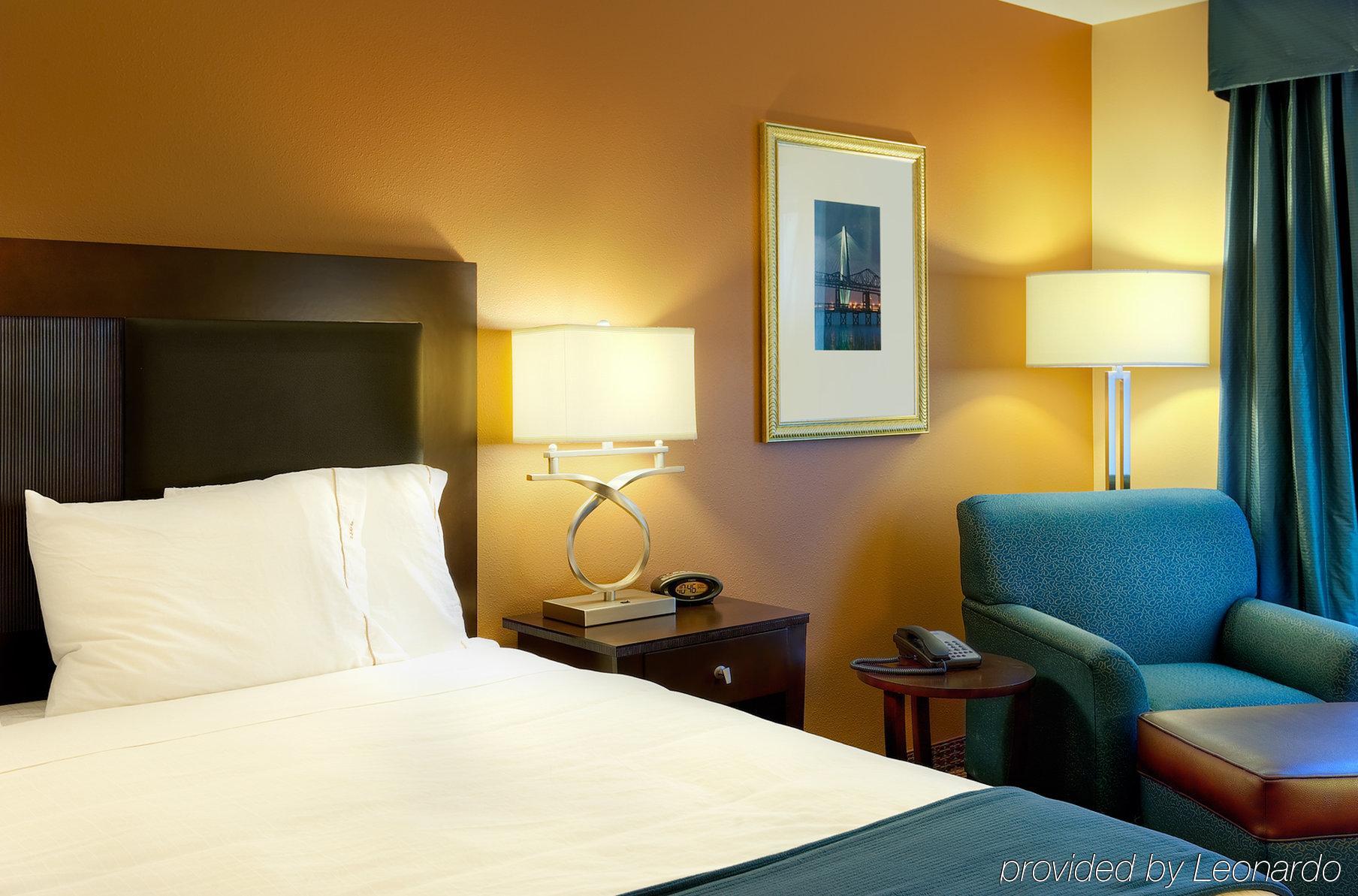 Hotel Express & - Charleston By Ihg Mount Pleasant