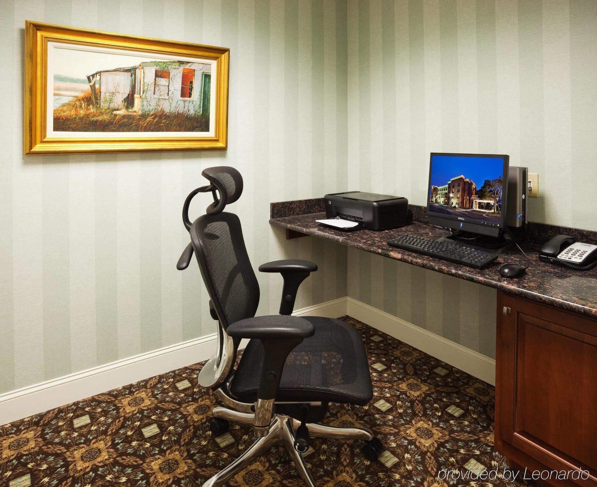 Express & - Charleston By Ihg 2*