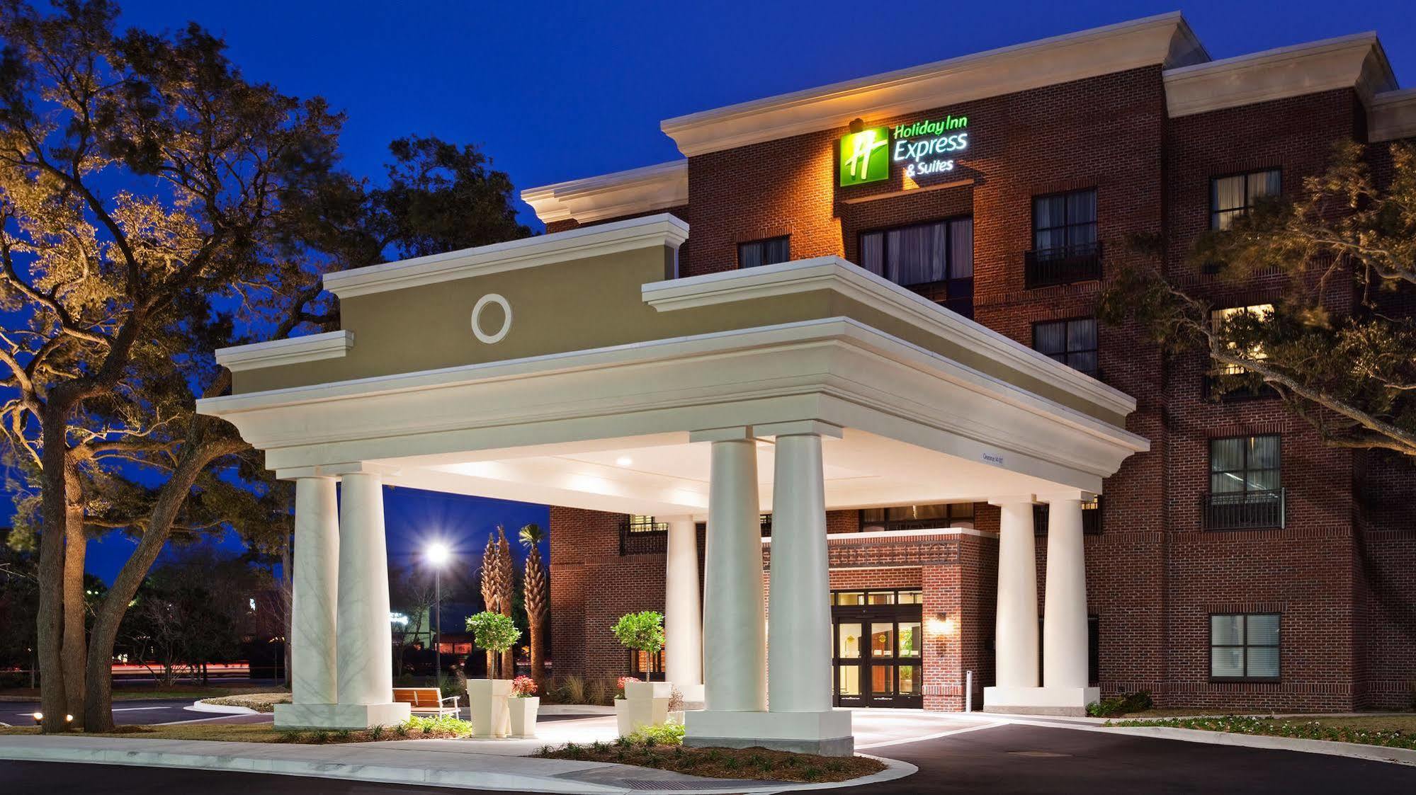 Express & - Charleston By Ihg